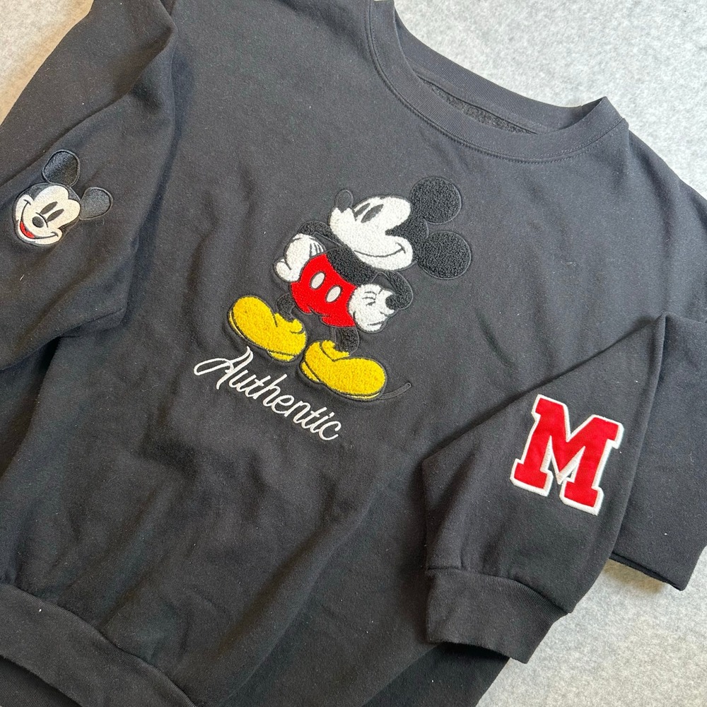 Disney Mickey Mouse Chenille Patch Crewneck Sweatshirt Black XL Varsity M